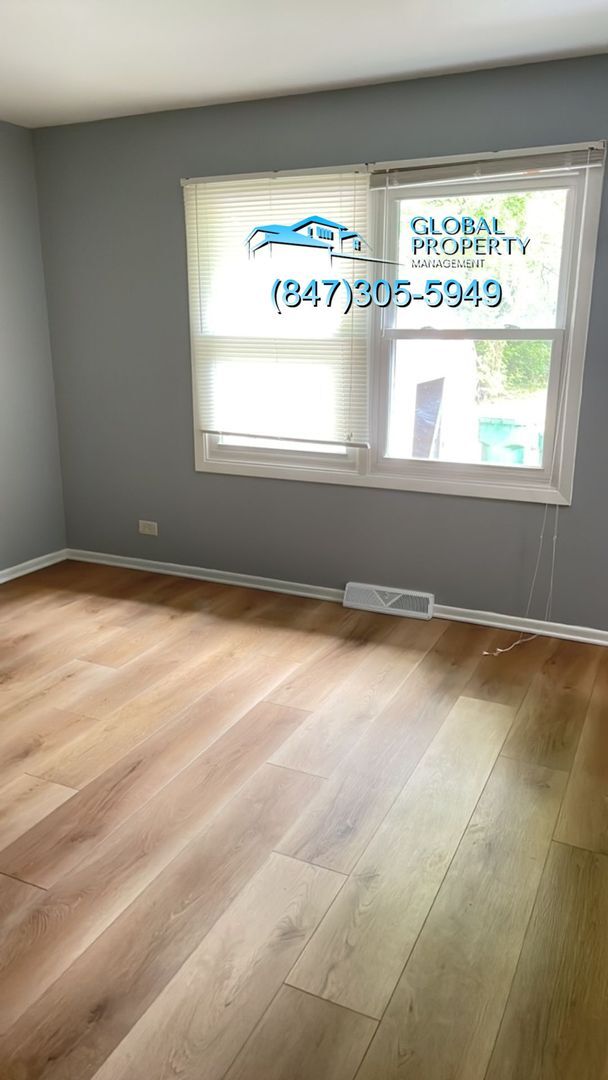 Building Photo - 3 Bedroom Home for Rent