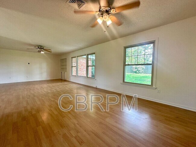Foto del edificio - 3705 38th St