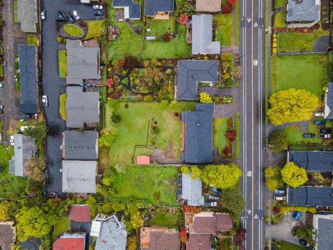 Building Photo - 2617 E McLoughlin Blvd