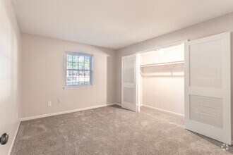 2BR,2BA,-960SF - Foxcroft I