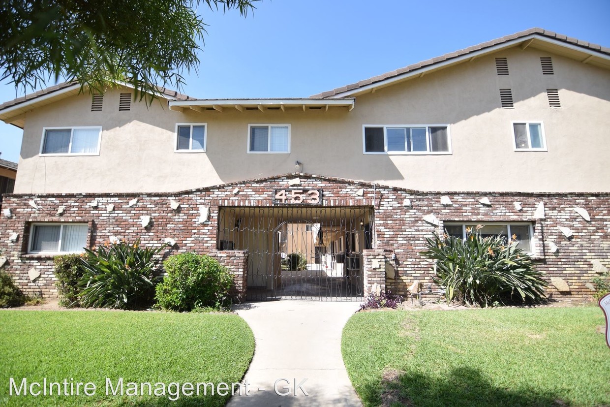 Primary Photo - 453 S Barranca Ave