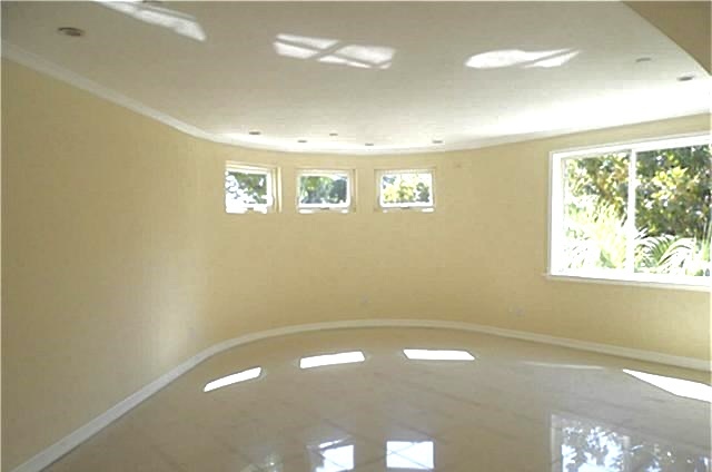 Building Photo - 600 E Magnolia Blvd