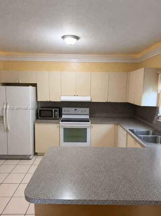 Photo - 14803 SW 9th Lane 0