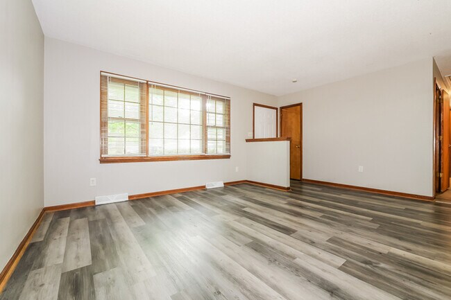 Foto del edificio - 1223 E 25th St S