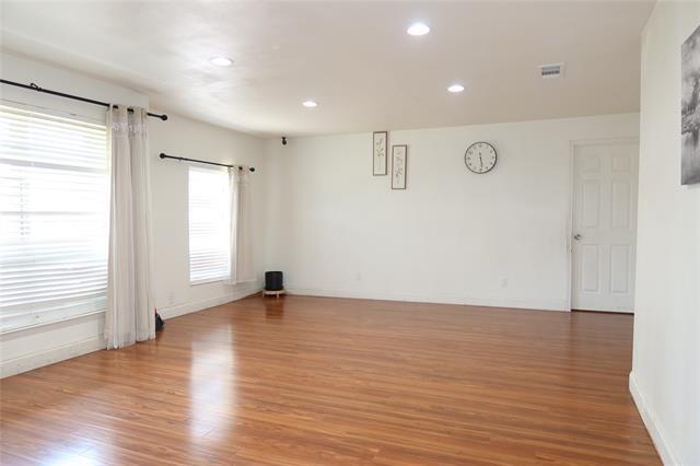 Foto del edificio - 4317 Colgate Ln