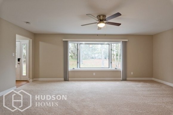 Foto del edificio - 167 Cedar Grove Rd