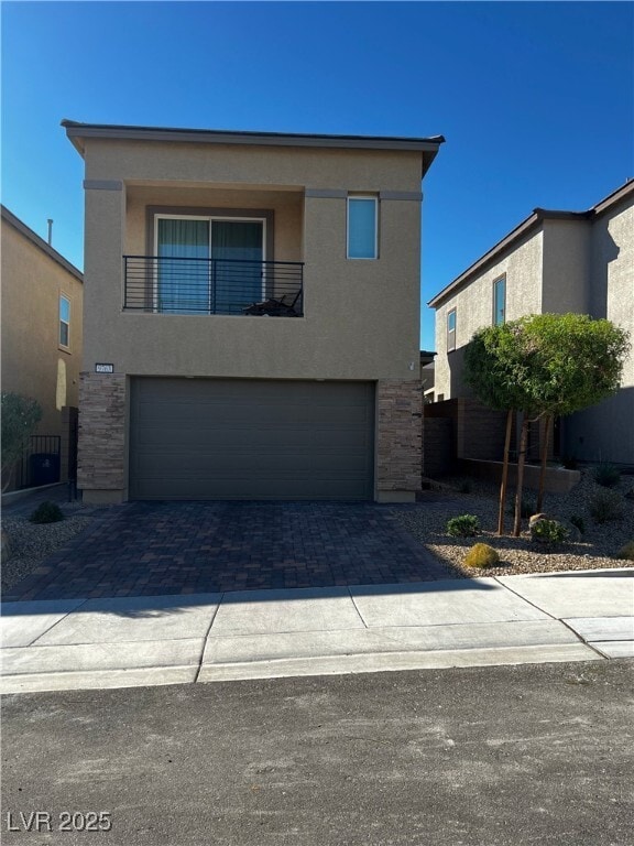Primary Photo - 9763 Mojave Mountain St