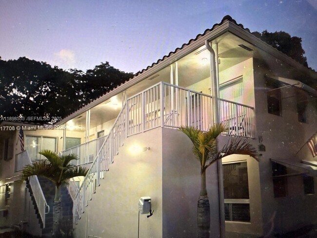 Foto del edificio - 3031 NE 21st Terrace