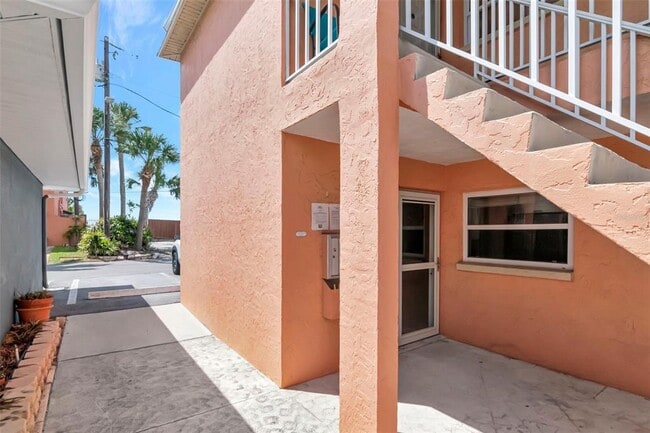 Building Photo - 3514 Gulf Blvd