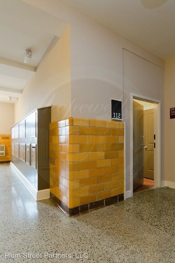 Foto del edificio - 1201 W City Point Rd