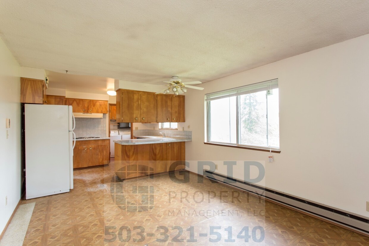 Primary Photo - Spacious Ranch-Style Home Available in Van...