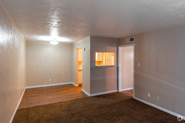 2bd, 2ba - Sala de estar - Timbercrest Apartments