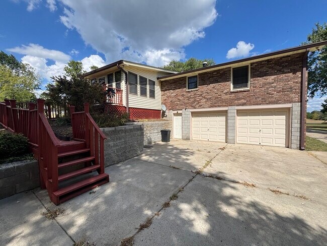 Foto del edificio - Close to Glenbrook area in Hendersonville!