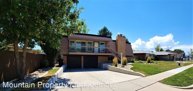 Foto del edificio - 3 br, 2 bath House - 404 Doreen Street