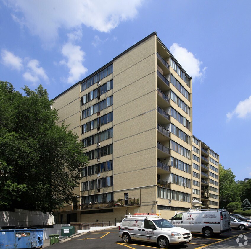 Fontainebleu Apartments Apartments 130 Rosedale Valley Rd Toronto, ON