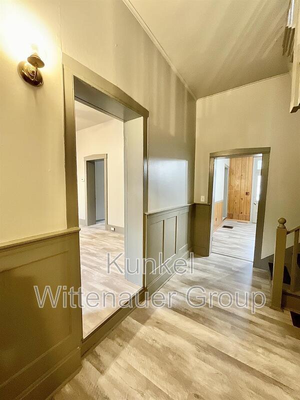 Foto del edificio - 104 S Alton St