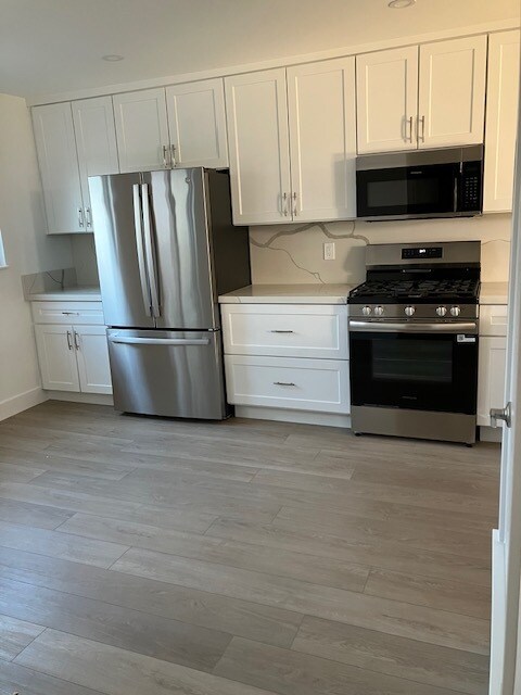 Building Photo - 510 Island View Cir