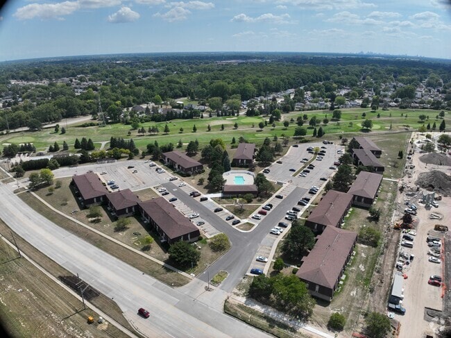 3D Exterior - Park Place-Madison Heights