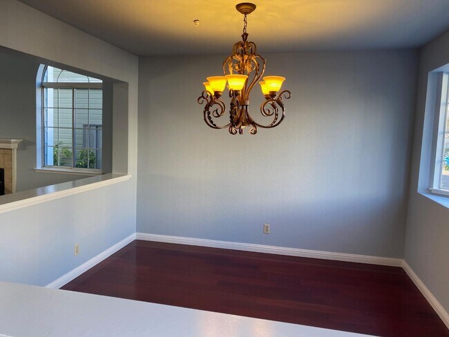 Building Photo - 124 Williams Ln