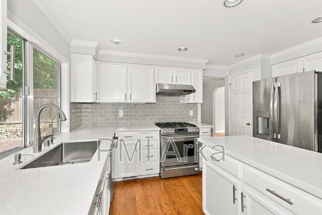 Foto del edificio - 23408 NE 29th Pl