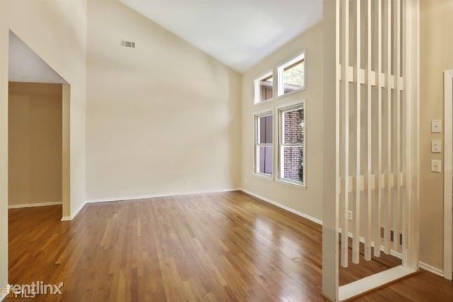 Foto del edificio - 4 br, 2 bath House - 110 Lakeview Ridge