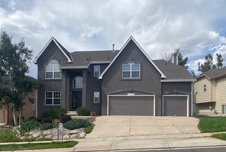 Building Photo - 1124 Meadow Oaks Dr