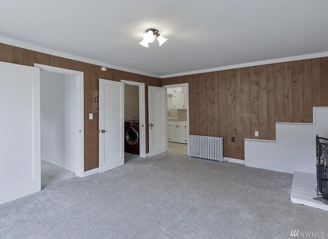 Sala de estar - 8223 S 123rd St
