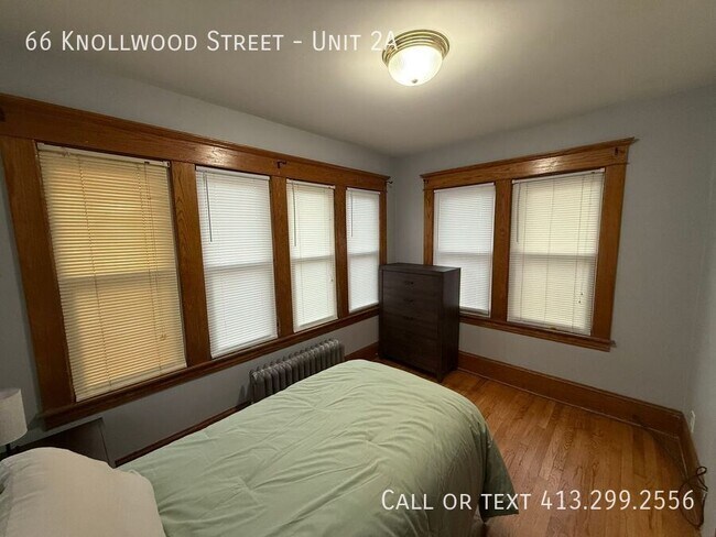 Foto del edificio - 66 Knollwood St