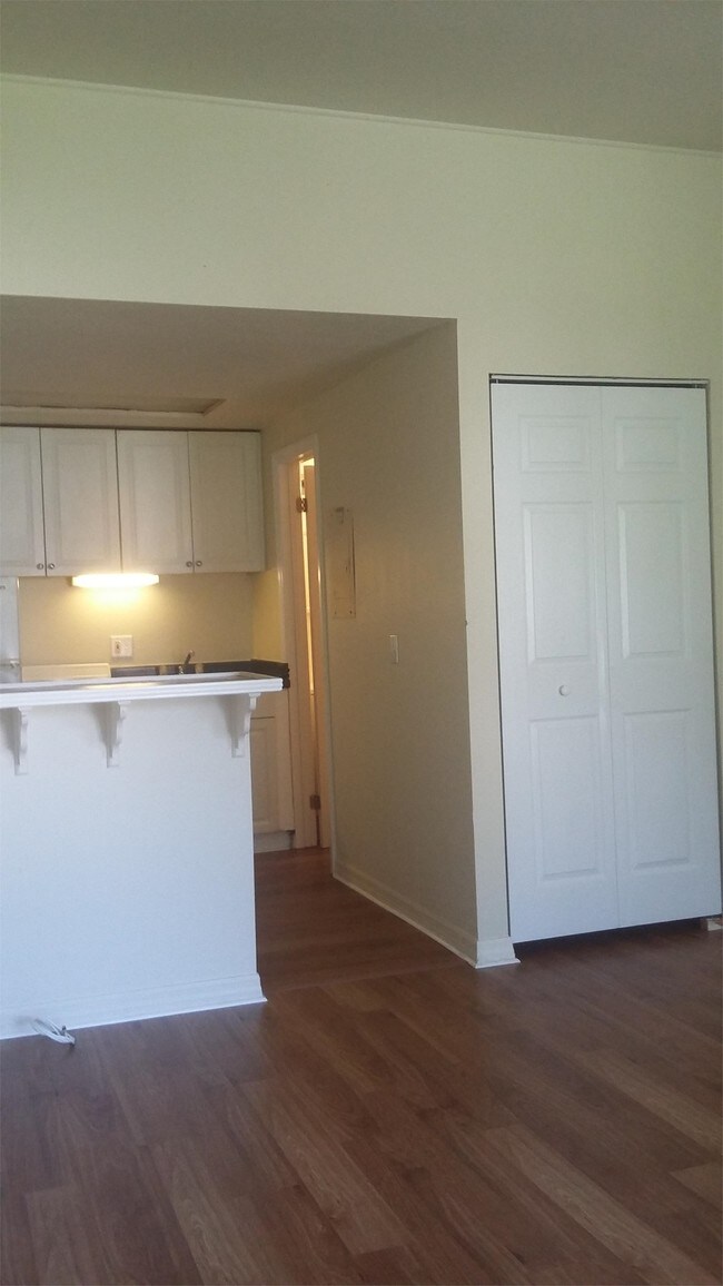 Building Photo - 15116 Pine Meadows Dr