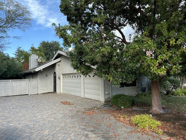 Foto del edificio - 19521 Douglass Ln