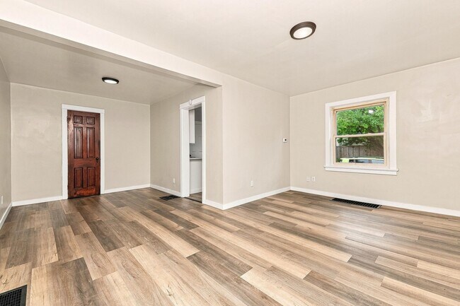 Foto del edificio - 2902 Whittier Ave