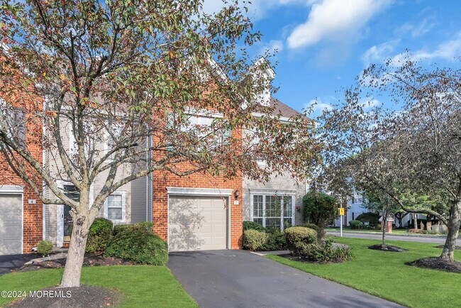 Foto del edificio - 2 Charles Ct