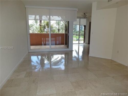 Building Photo - 19333 Collins Ave
