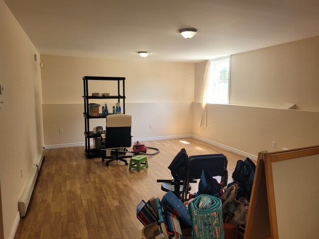 Building Photo - 262 Starboard Dr