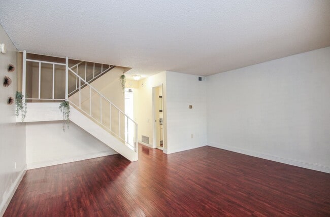 Building Photo - Stylish Corsican Village Retreat with Garage, Patio & Modern Convenience