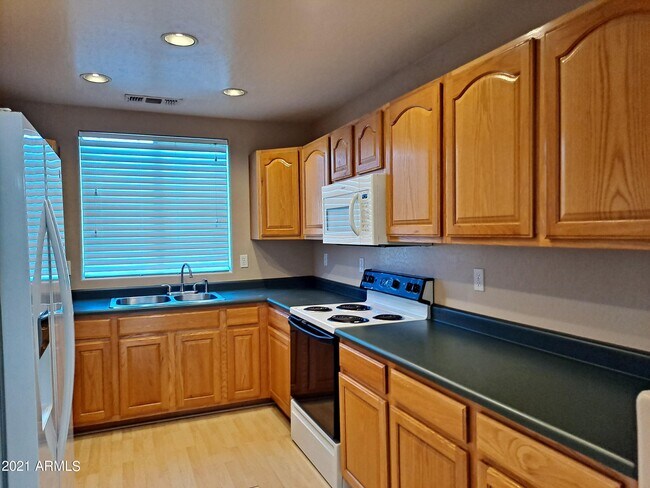 Foto del edificio - 14541 N 87th Ave