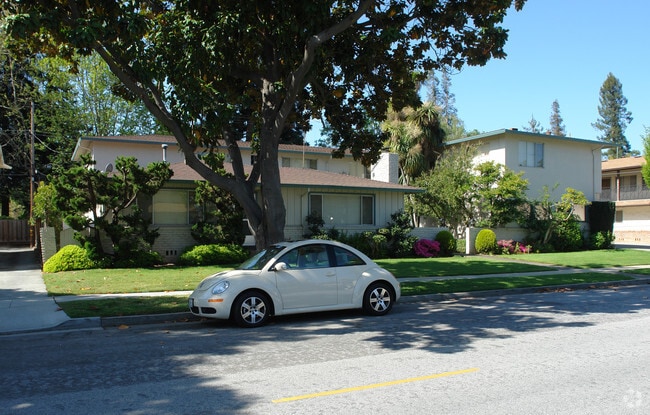 Building Photo - 848 Blair Avenue