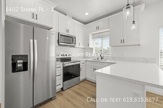 Building Photo - 6402 Shane Pl