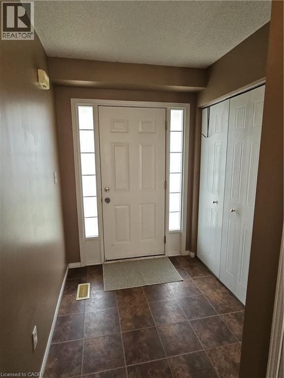 Building Photo - 712 Angler Way