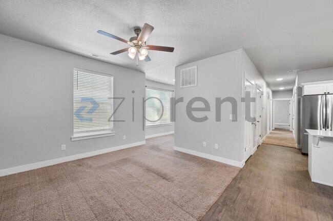 Foto del edificio - 1997 N 3410 W