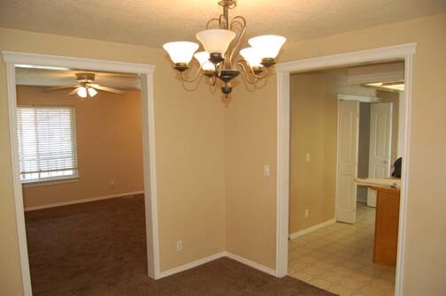 Foto del edificio - 491 Huckleberry St