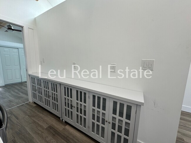 Foto del edificio - 521 Pleasant St