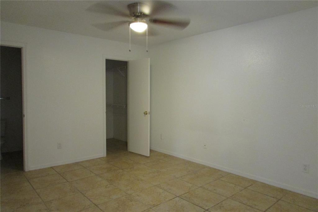 Building Photo - 1031 S Hiawassee Rd