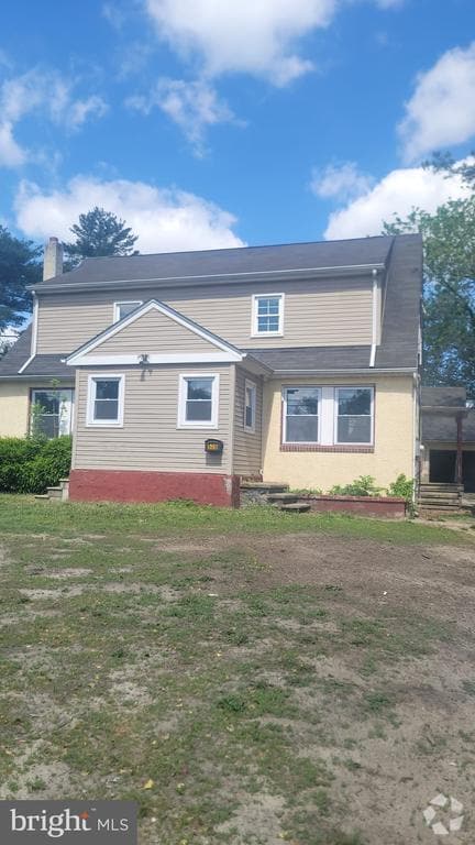 Building Photo - 505-B Evesham Rd