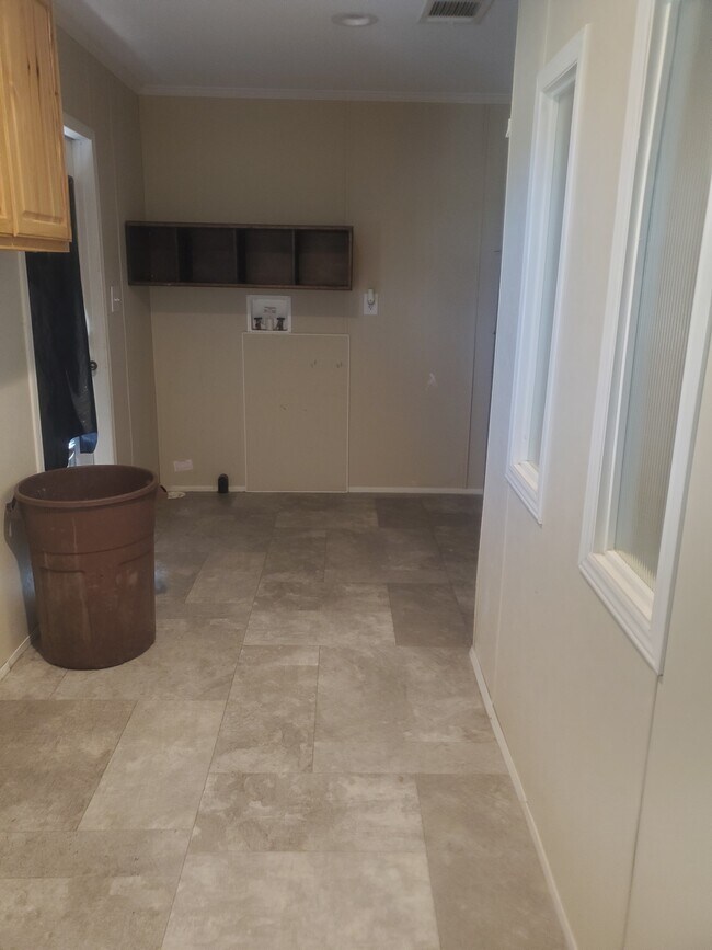 Foto del edificio - 1118 Meadowlark Dr