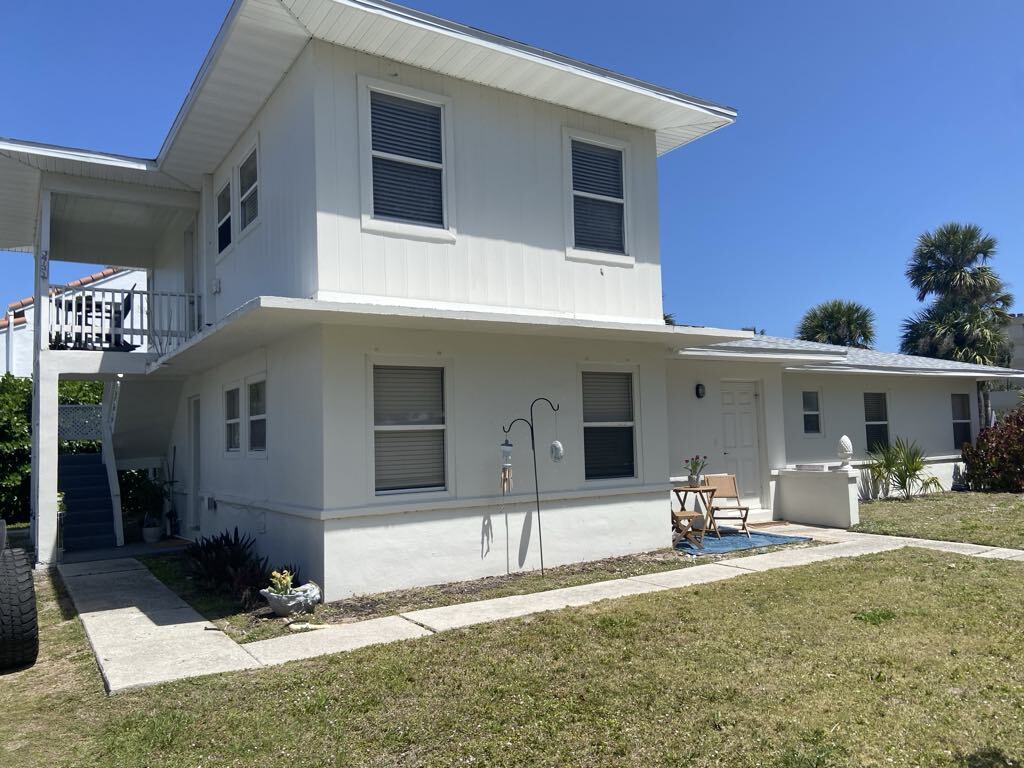 Foto principal - 3913 Silver Palm Dr
