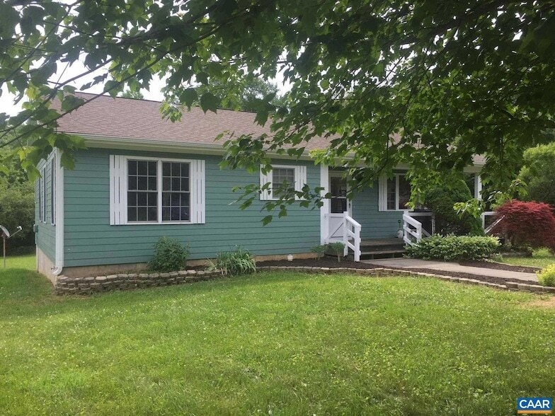 Primary Photo - 104 Piedmont St