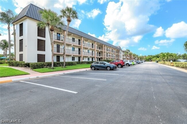 Foto del edificio - 1000 Manatee Rd