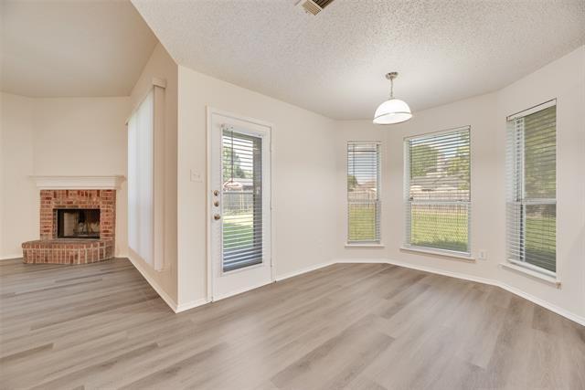 Building Photo - 7003 Thunderbird Dr