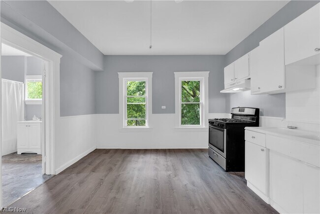 Building Photo - 6110 Denison Ave
